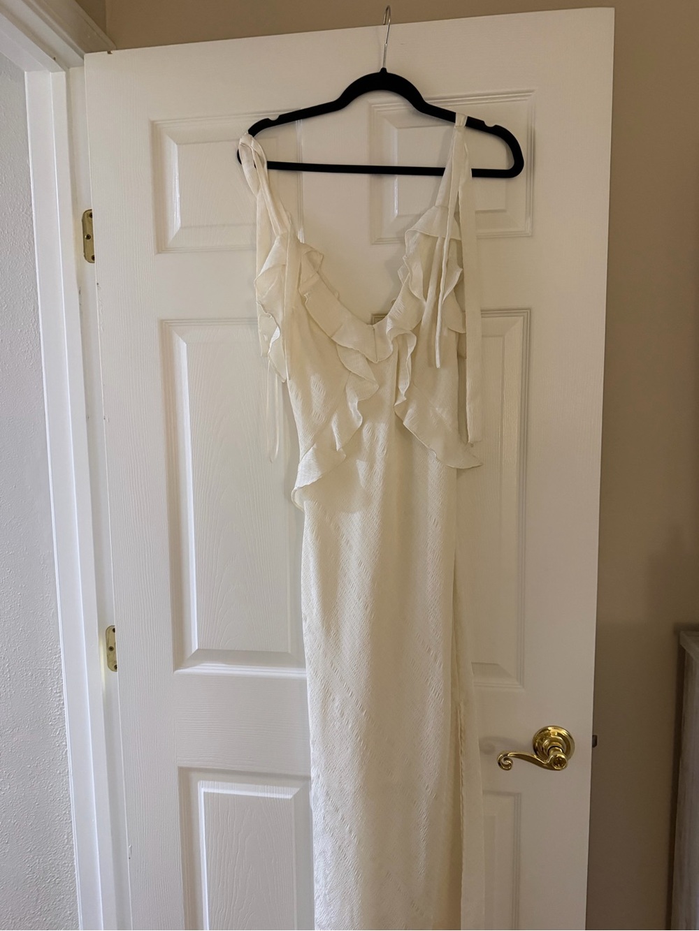 ASTR THE LABEL - Sorbae Ruffle Maxi Dress - Picture 3 of 5